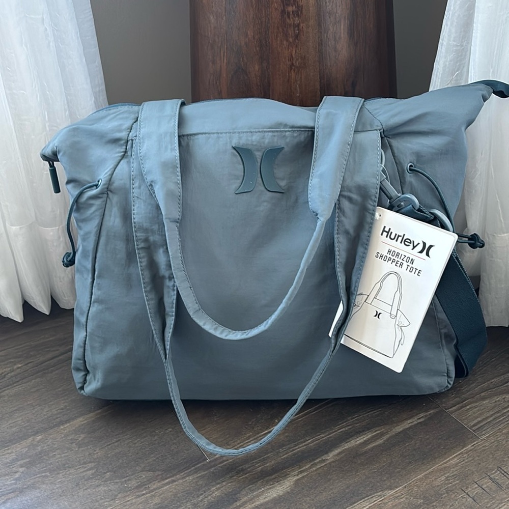 Hurley Horizon Shopper tote,zip top in/out pockets,removable crossbody strap